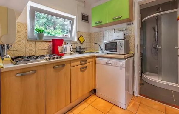 Ana Appartement Premantura