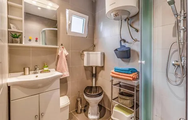 Ana Appartement Premantura