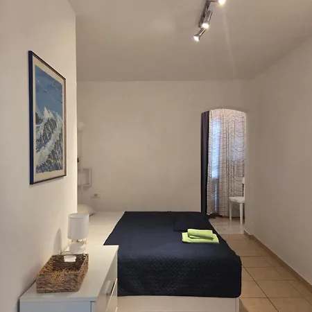 Ana Apartment